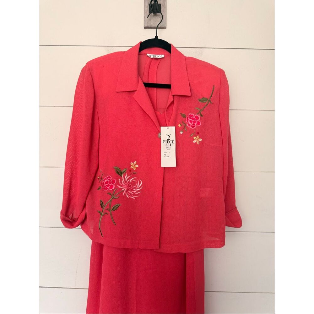 Studio I Women’s 8 Vintage 70s Deadstock Embroidered Crepe Outfit 2 Piece New